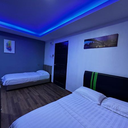Cow B Homestay Semporna Exterior photo