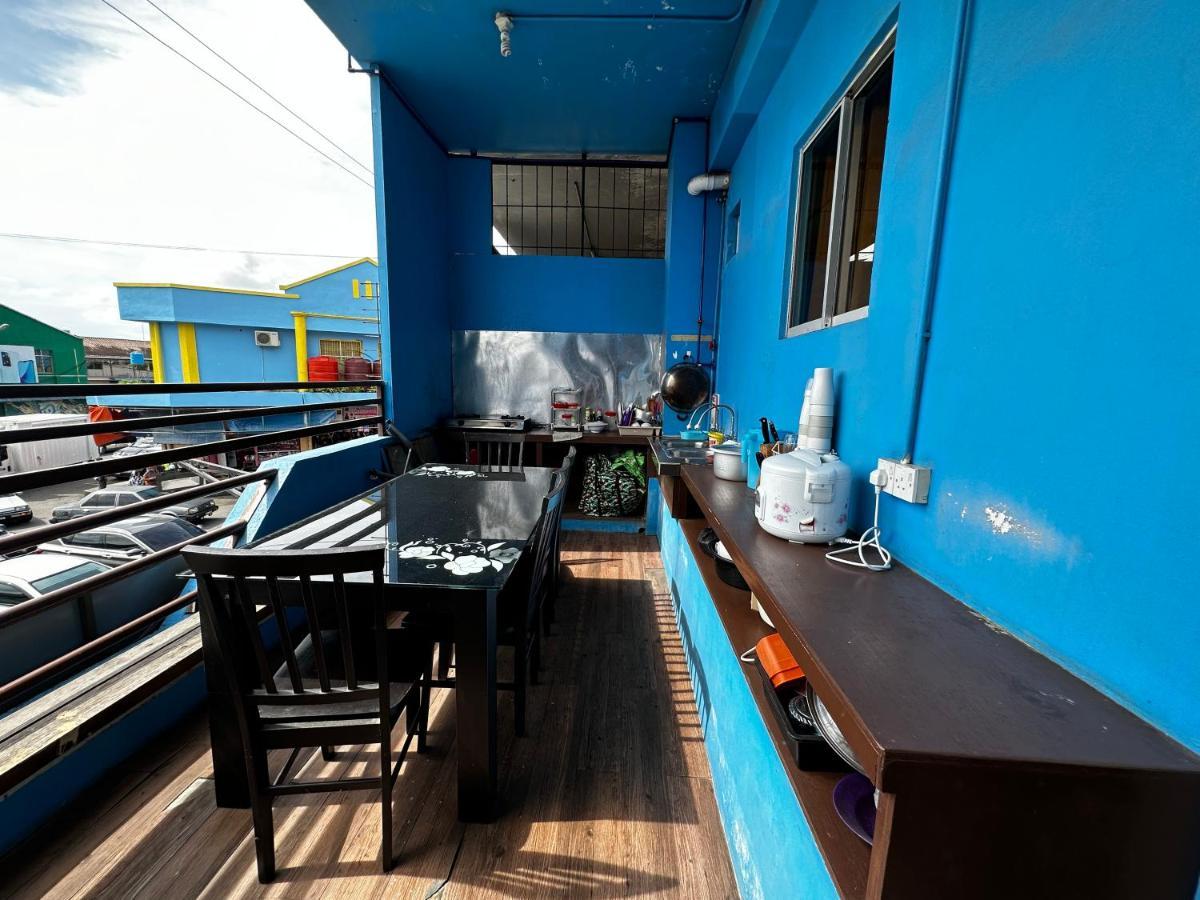 Cow B Homestay Semporna Exterior photo