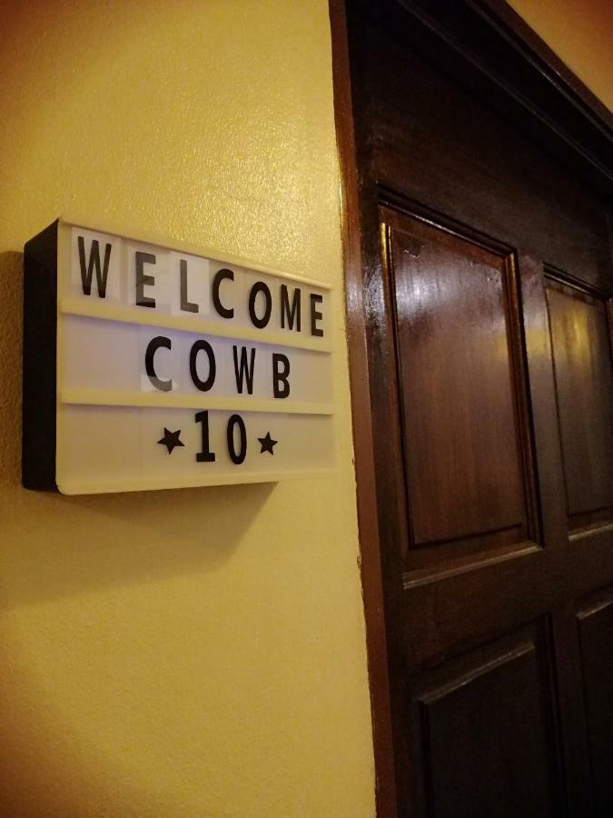 Cow B Homestay Semporna Exterior photo